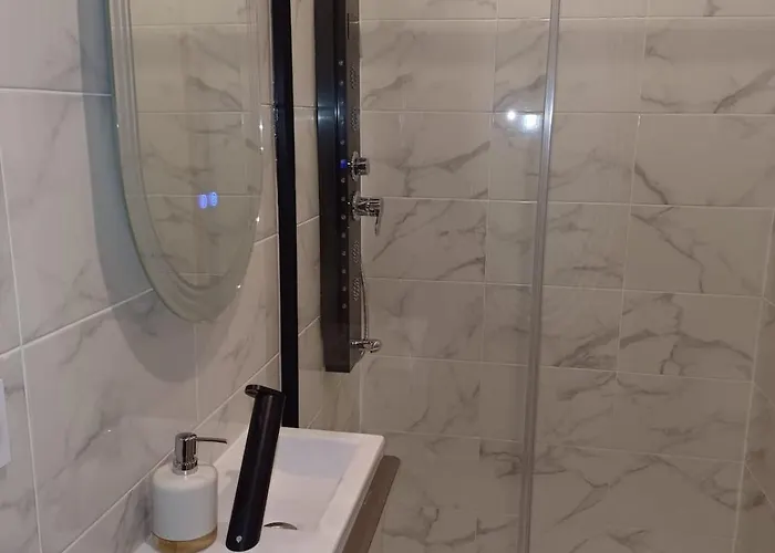 Sobre, Soft, Accueillant, Centre-ville